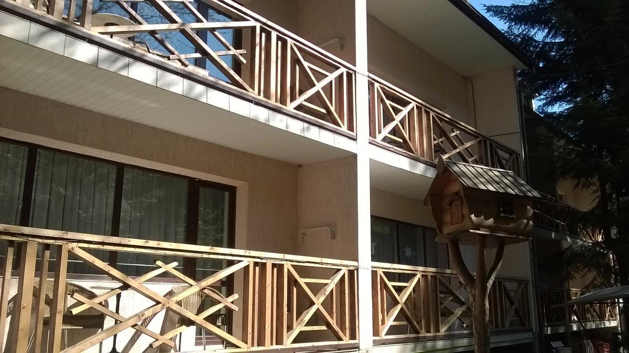Hotel Yavir Yaremche Exterior foto